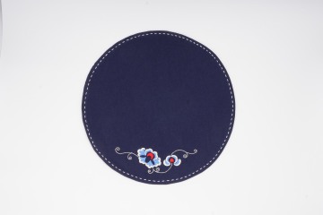 Hand Yi Embroidery Round Tea Coaster Mat