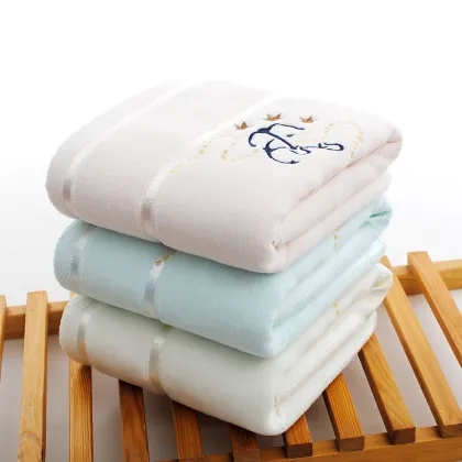 the bath towel with embroidery anchor