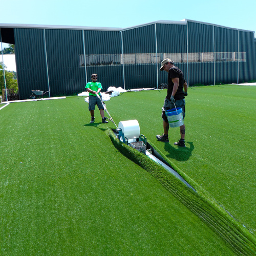 Usos versáteis da grama artificial de campo de golfe