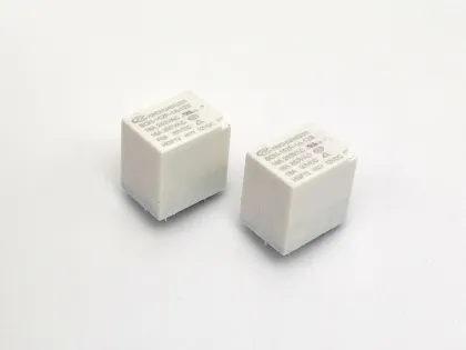 High Quality New Model Five-pin relay