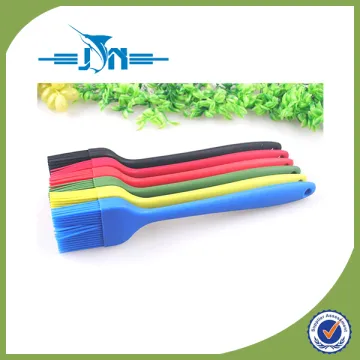 New product silicone brush easy to carry