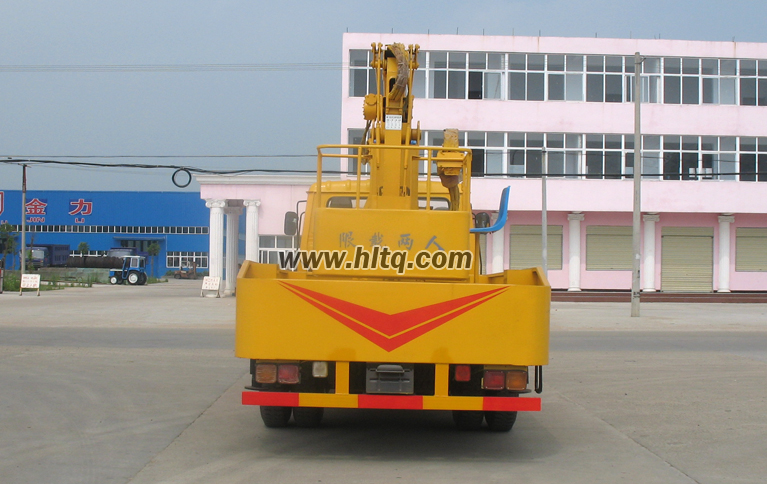 Aerial work platform lift truck