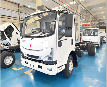 Camion Qingling M600