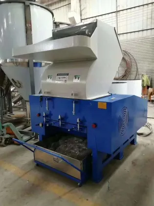 Prix des machines de broyage de plastique pour le recyclage