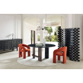 Современные минималистские мраморные столы с нормским стилем.