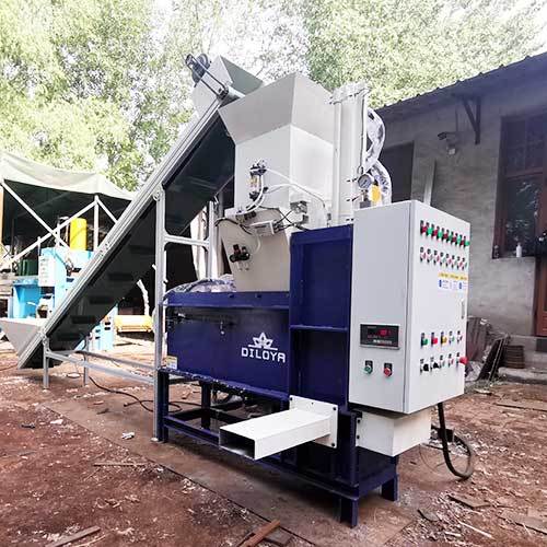 Scale weighing Animal Feedings Bagging Machine