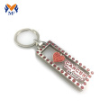 Keychain rhinestone croí miotail ar an mórchóir