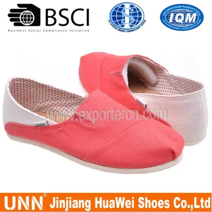 OEM/ODM shoe manufacturer men and women custom sneaker