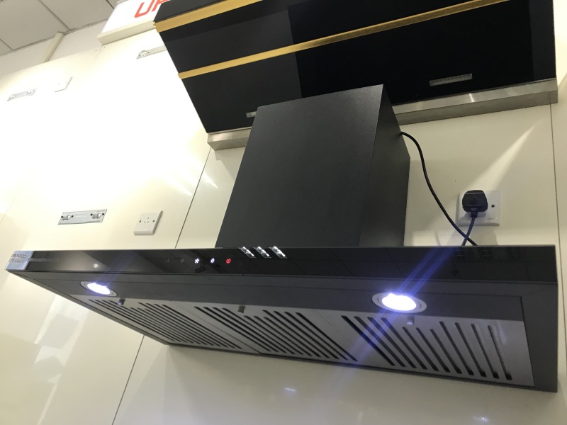 900mm Painted Black Heater Auto Clean Ventilation Hood Cooking Extractor Hood Smart Range Hood With Carbon Filter