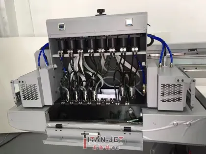 High Speed Original toshiba Head Digital Multicolor printing flatbed UV printer