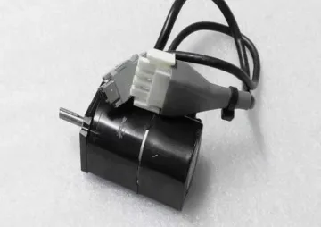 SGMAH-A5A1A-AD11 Yaskawa SGMAH 50w Power Drip-Proof Modular