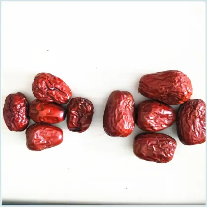 Red Dates to enrich the Blood