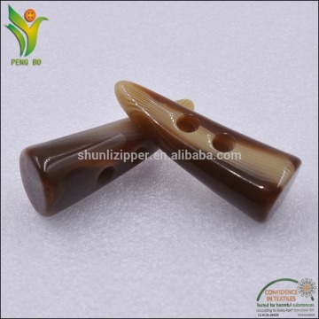 2 hole 3.5-5cm polyester resin toggle button for coat