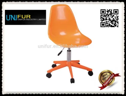 Gas lift DSR office chair with locking wheels