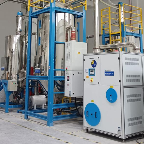 Pengering Dehumidifying Titik Embun Rendah untuk Plastik Rekayasa