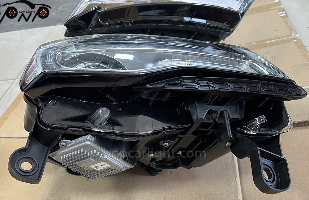 2000 Jeep Cherokee Headlights