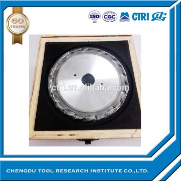 PCD composite diamond saw blade for wood flooring