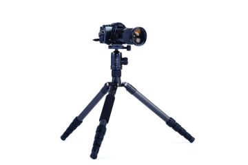 Famous carbon fiber tripod for camera