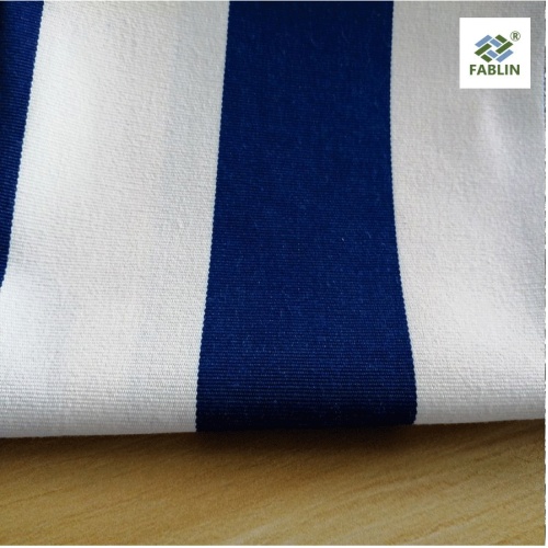 Tela acrílica premium diseñada para uso al aire libre