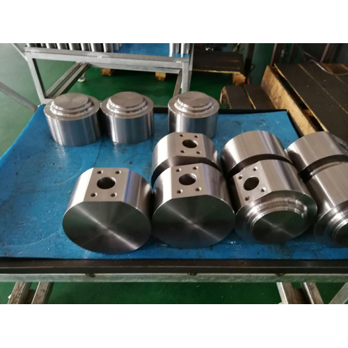 SAE 1026 Pièces de cylindre hydrauliques personnalisées