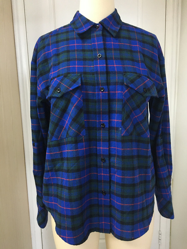 Women's Navy Plaid Long Sleeve Shirt