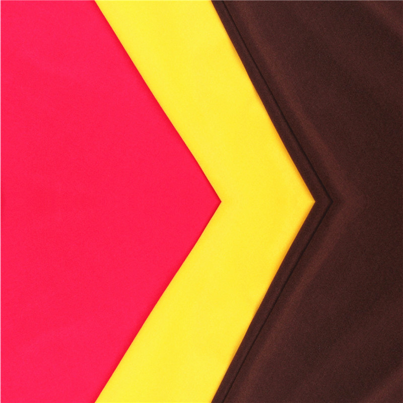 High Quality Stretch Plain Woven Dyed Shirting Fabric
