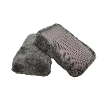 Microfiber and Mesh Wash Pad for Soft Car Cleaning