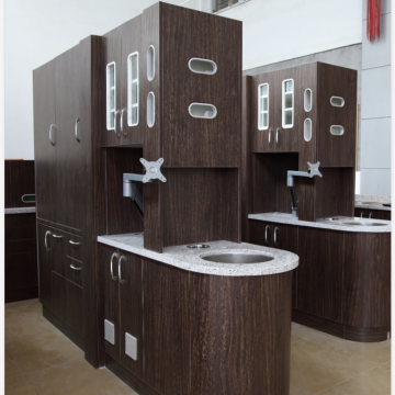 Center island hospital cabinet for orthodontics