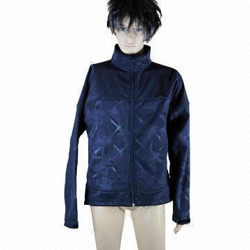Men's soft shell jacket, made of polyester and spandex, waterproof, windproof and warm inside