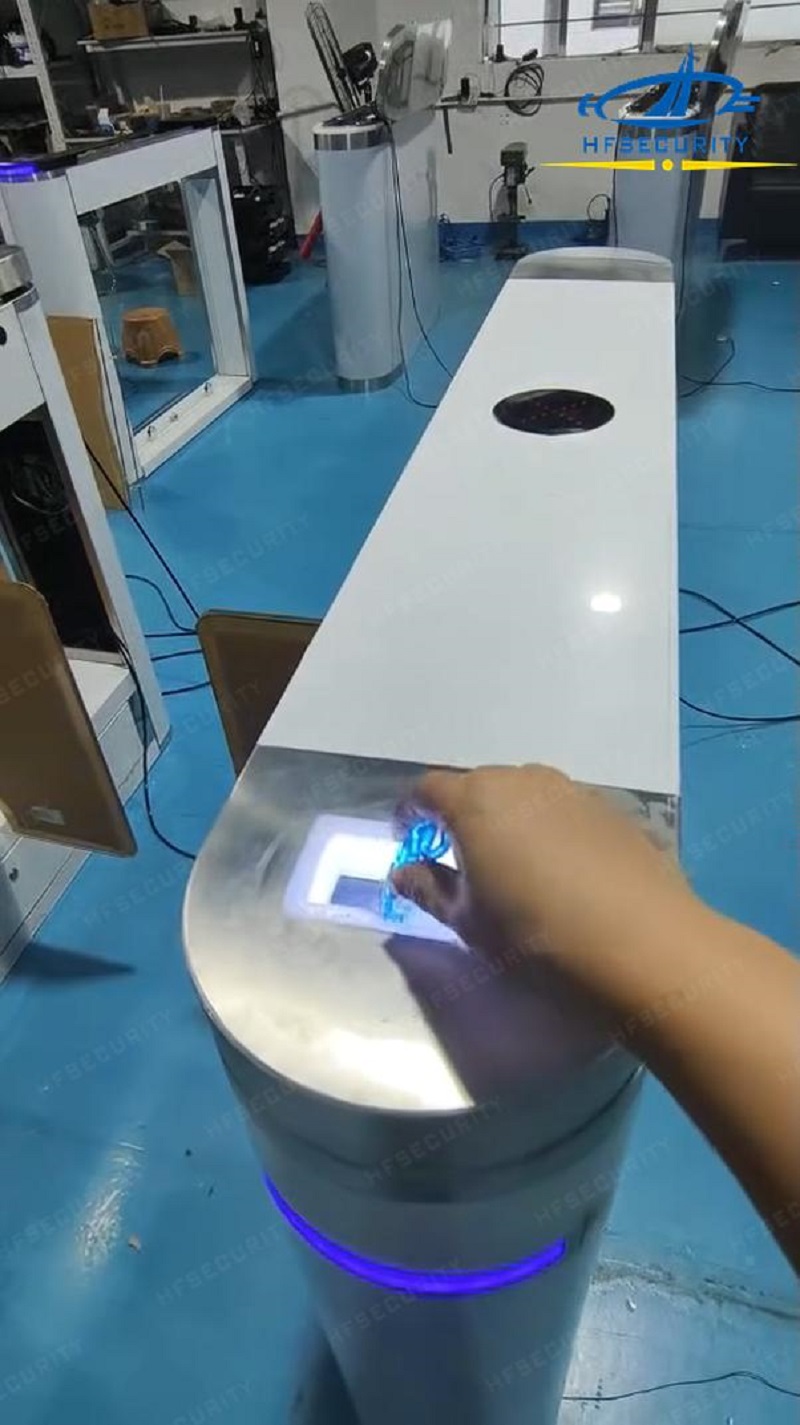HFSecurity Customizes Smart Wristband Gate Solution for Slovakian Indoor Amusement Park