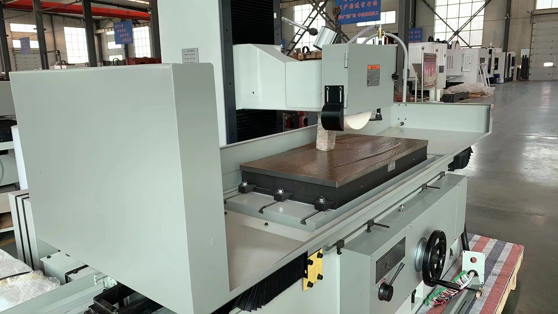 Precision CNC Surface Grinding Machine