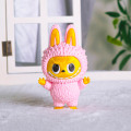 Figura impressa em 3D do coelho Labubu rosa