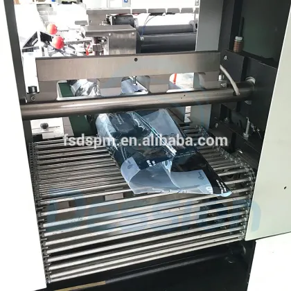 Automatic tableware spoon and fork packing machine for kitchen ware
