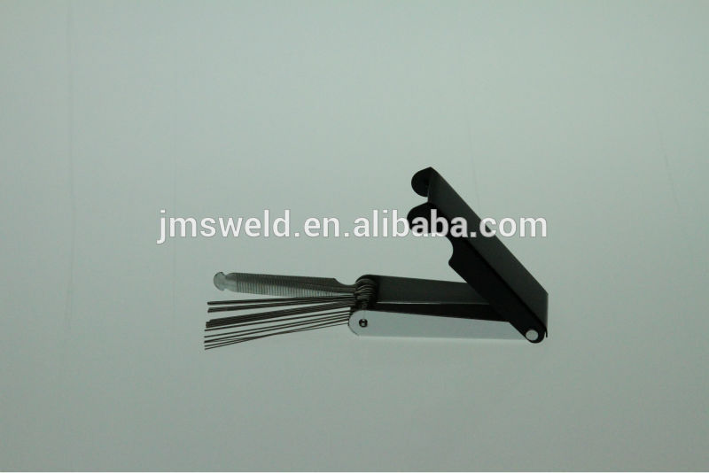 Small convenient, strong toughness, slag. Go to the nozzle tip cleaner