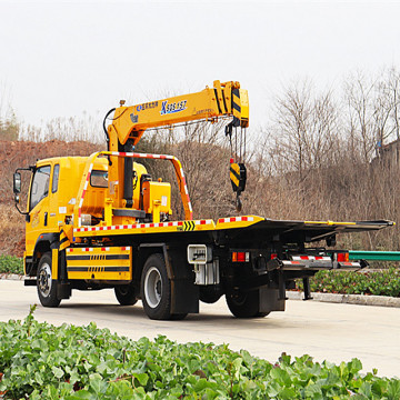 5-Ton Crane Flatbed Tow Truck by Sinotruk