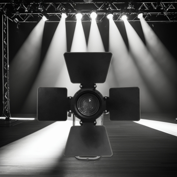 100W mini LED  White concert stage Fresnel Spot Light  Zoom led profile Studio Light for theater