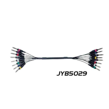 Wholesale High Quality Bulk Guitar Cables and Snack Cables" 

However, considering "snack cables" might not be a common or clear term, if you want to make it more specific or clear, you might consider:

"Wholesale High Quality Bulk Guitar Cables" 

This f
