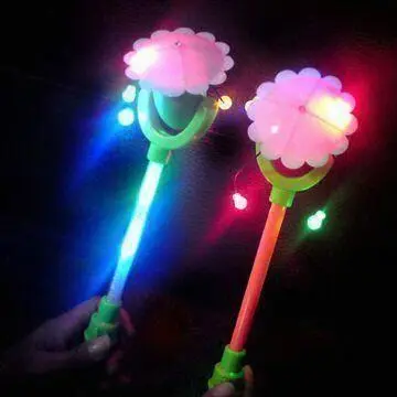 Kids Candy Flashing Toys with Cheer Stick, Good for Promotional Proposes