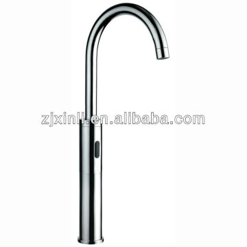 Luxury Brass Electrical Infrared Tap, Deck Mounted Sensor Tap For Cold Water Only, Chrome Finishing