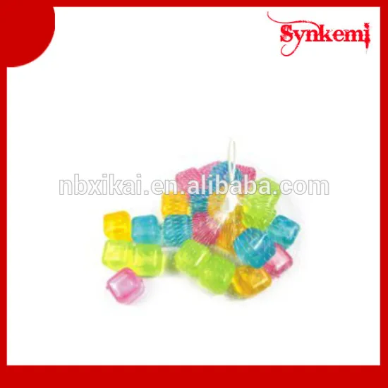 Plastic reusable ice cube