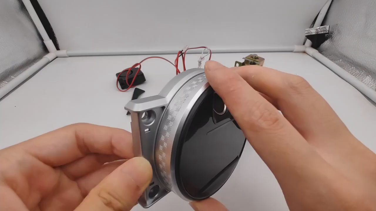 Fingerprint-Enabled Fireproof Safe with External Power Supply