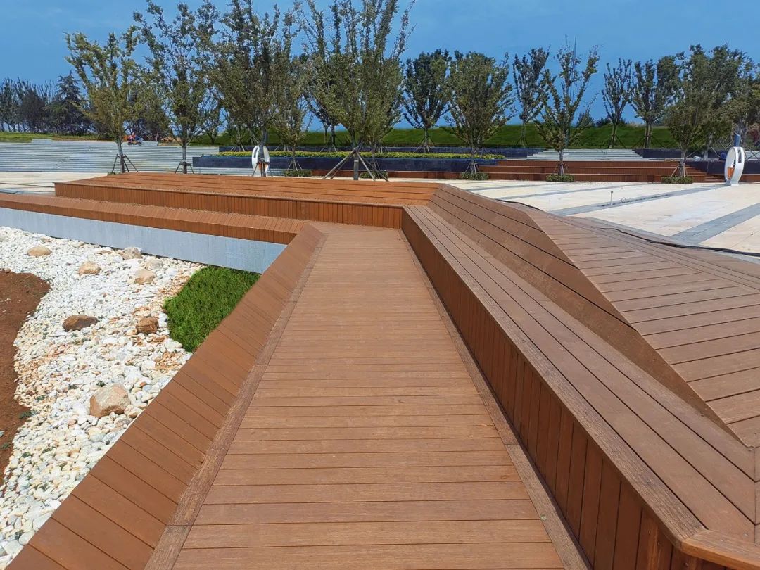 strand woven bamboo decking