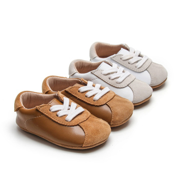 Fantastische weiche nette Baby-kausale Schuhe