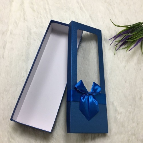 Gift Box Flowers Decor with Window Wedding Packaging