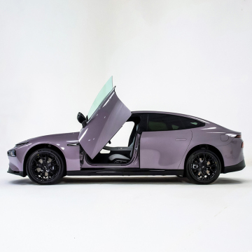 High-Quality Xpeng P7 Electric Vehicle: Advanced Four-Wheel Motor Technology for High-Speed Performance