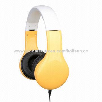 Headphone for Computers/Mobile Phones/MP3/Tablet PCs with Fashionable Design