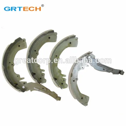 China non-asbestos car brake shoes for Mahindra Xylo