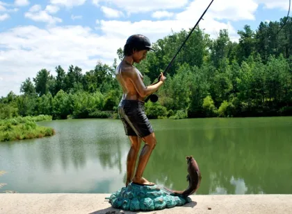 Garden decor boy fishing statue bronze boy sculpture