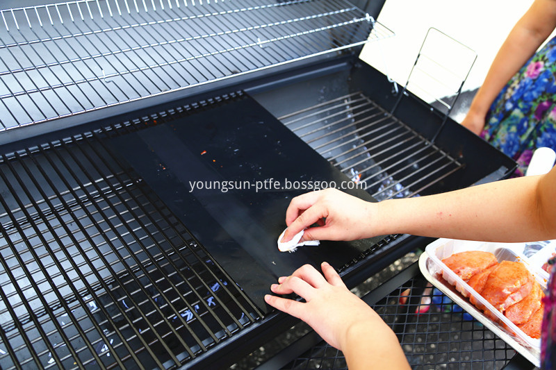 Non-stick PTFE Grill Mat