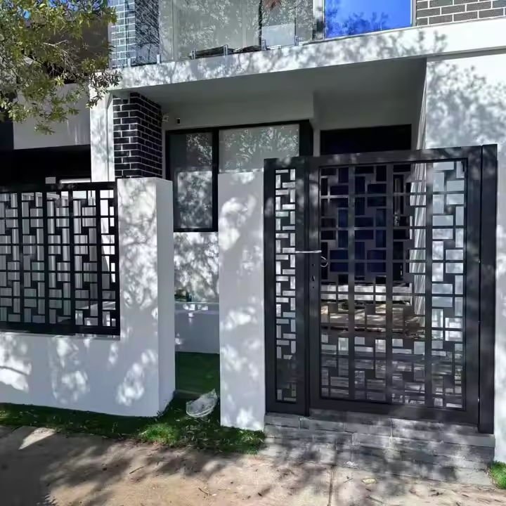 Steel fencing
